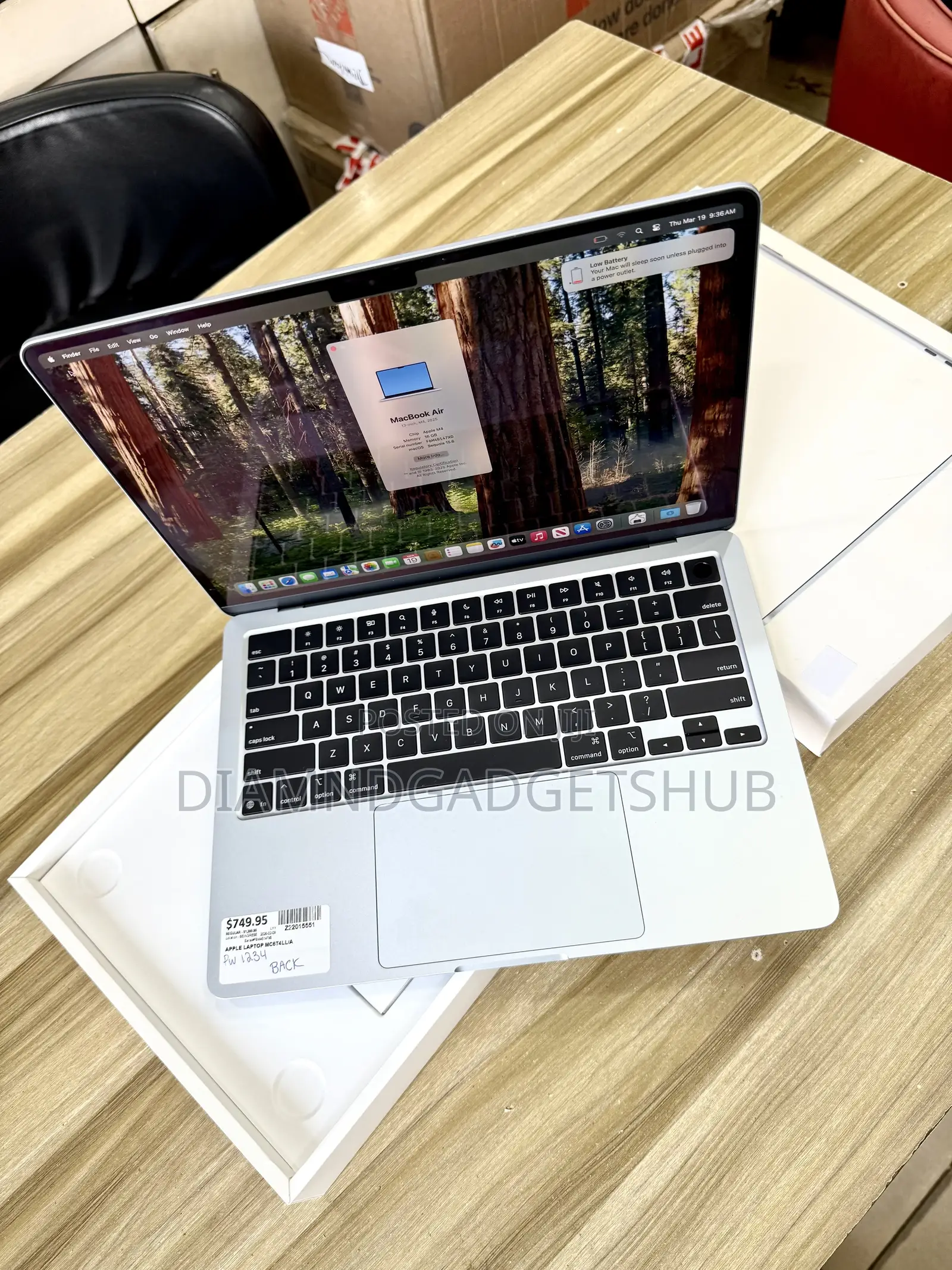 Laptop Apple MacBook Air 2024 M3 13-inch 16GB Apple M4 HDD+SSD 256GB
