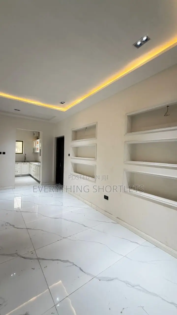 6bdrm Duplex in Katampe Extension for sale