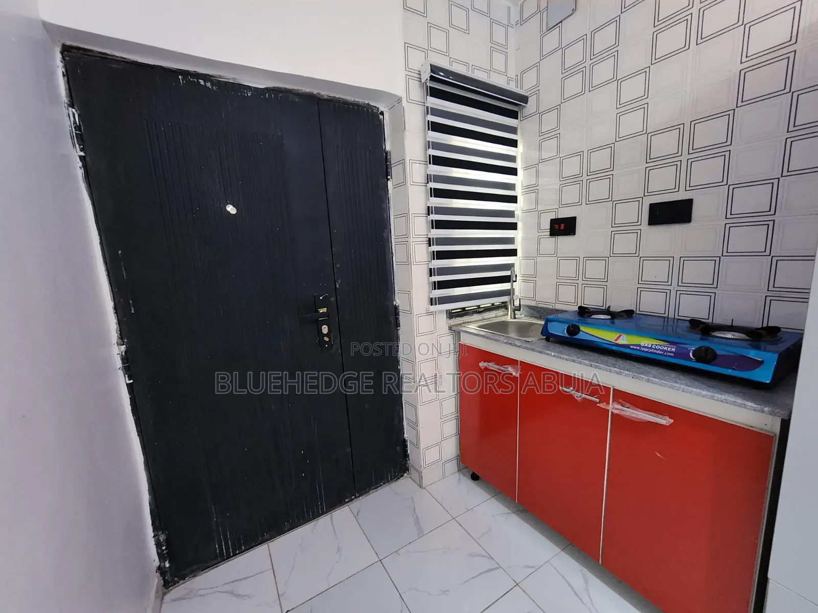 Furnished 1bdrm Apartment in Works And Housing, Karu for rent