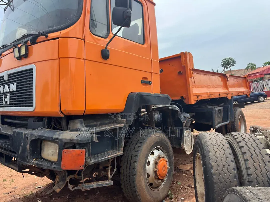 Man Diesel 6 Tyres Tipper Truck With Complete Auxiliary -Company Use