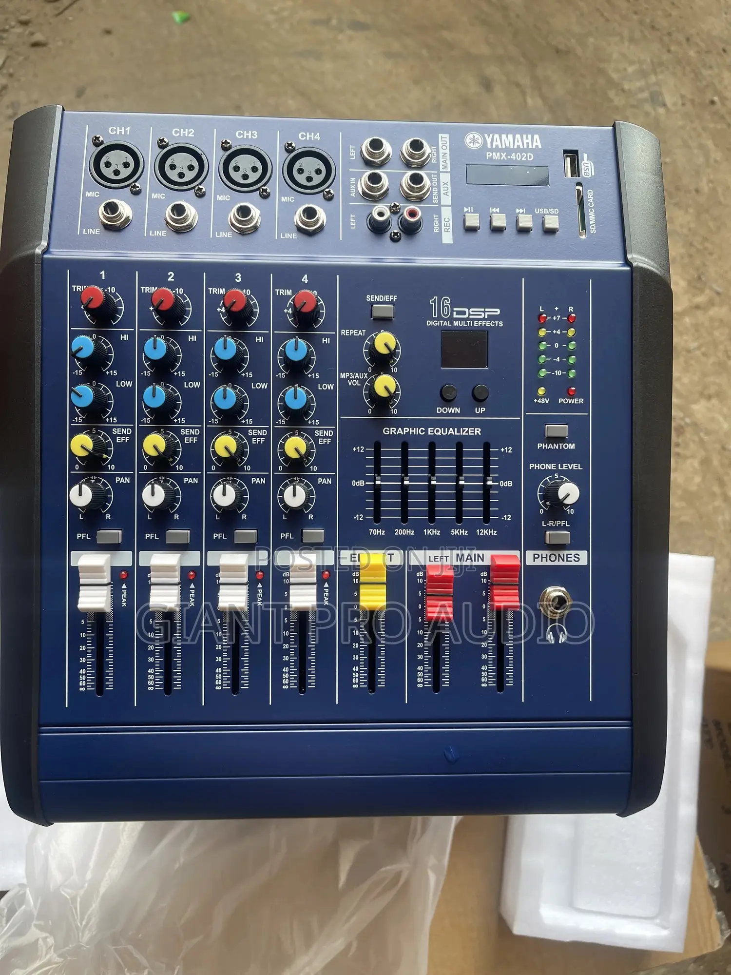 Yamaha Pmx402d 4 Channel Yamaha Powered Mixer