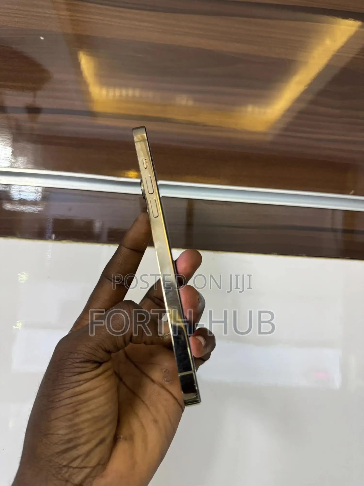 Apple iPhone 14 Pro Max 256 GB Gold
