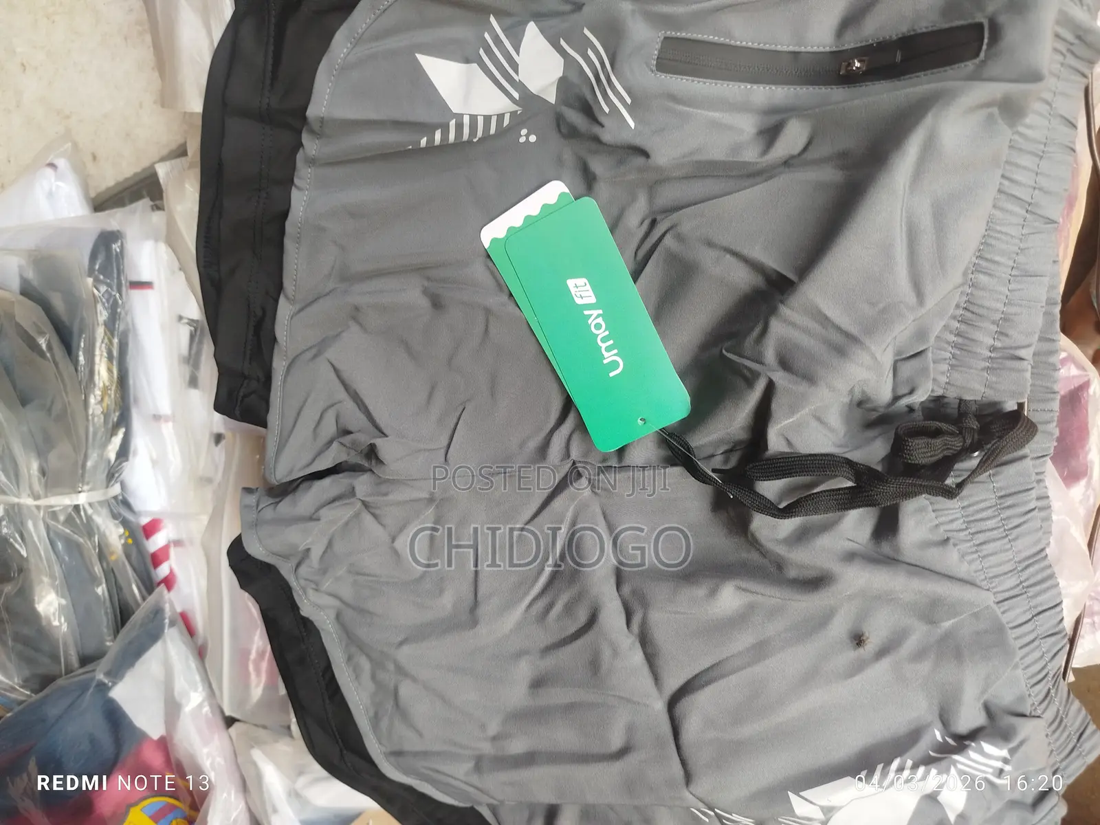 Men Gym Shorts With Inner Tights