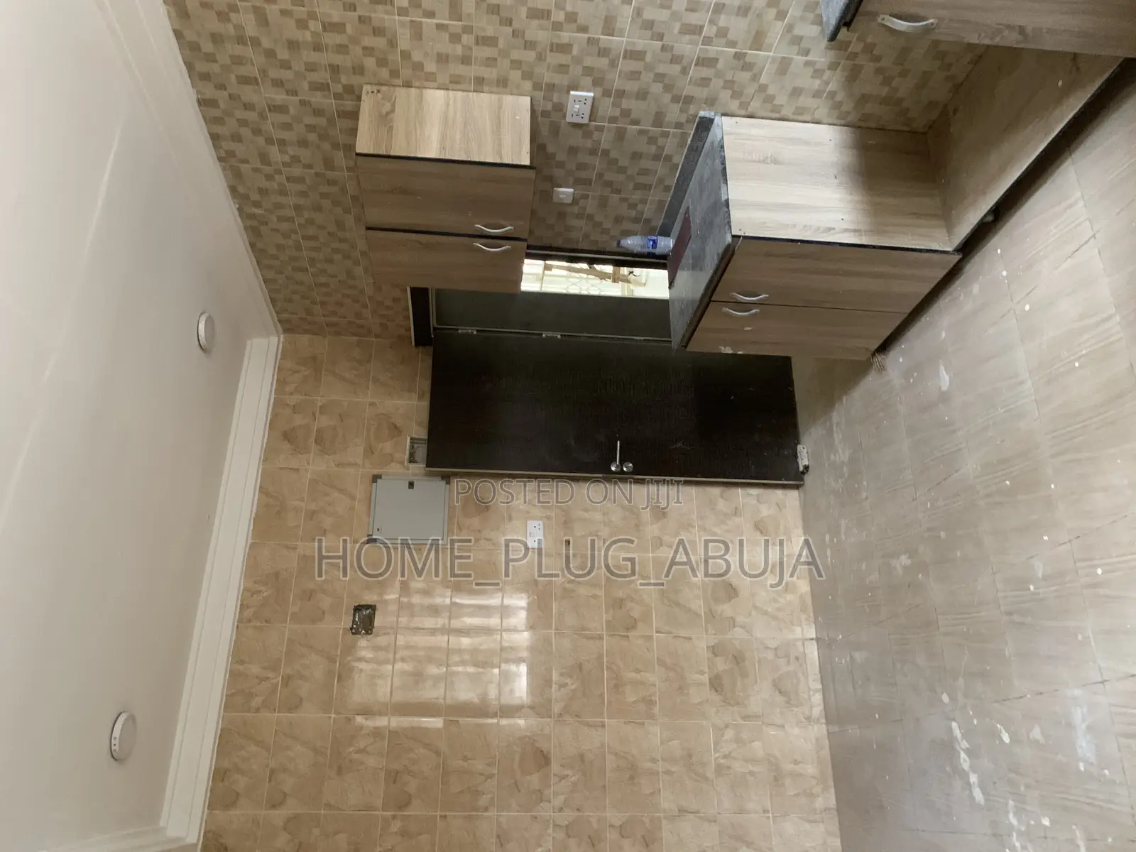 3bdrm Block of Flats in Dantata Estate, Gwarinpa for rent
