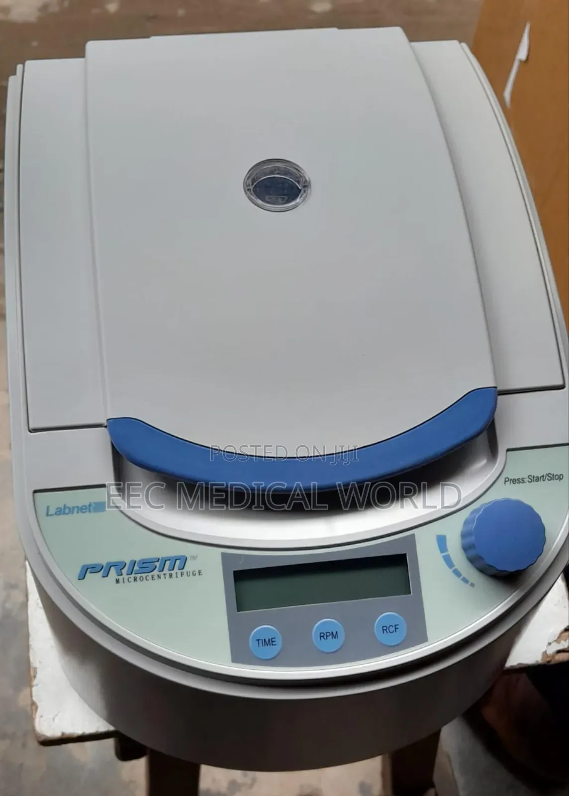 Labnet Prism Microcentrifuge