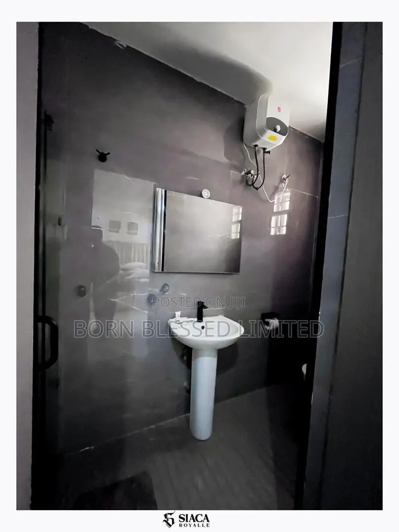 2bdrm Block of Flats in Costal Road, Ikate for rent