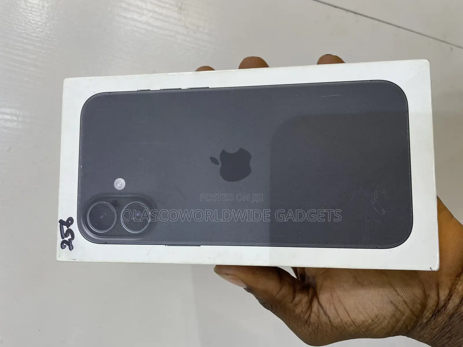 New Apple iPhone 16 Plus 256 GB Black