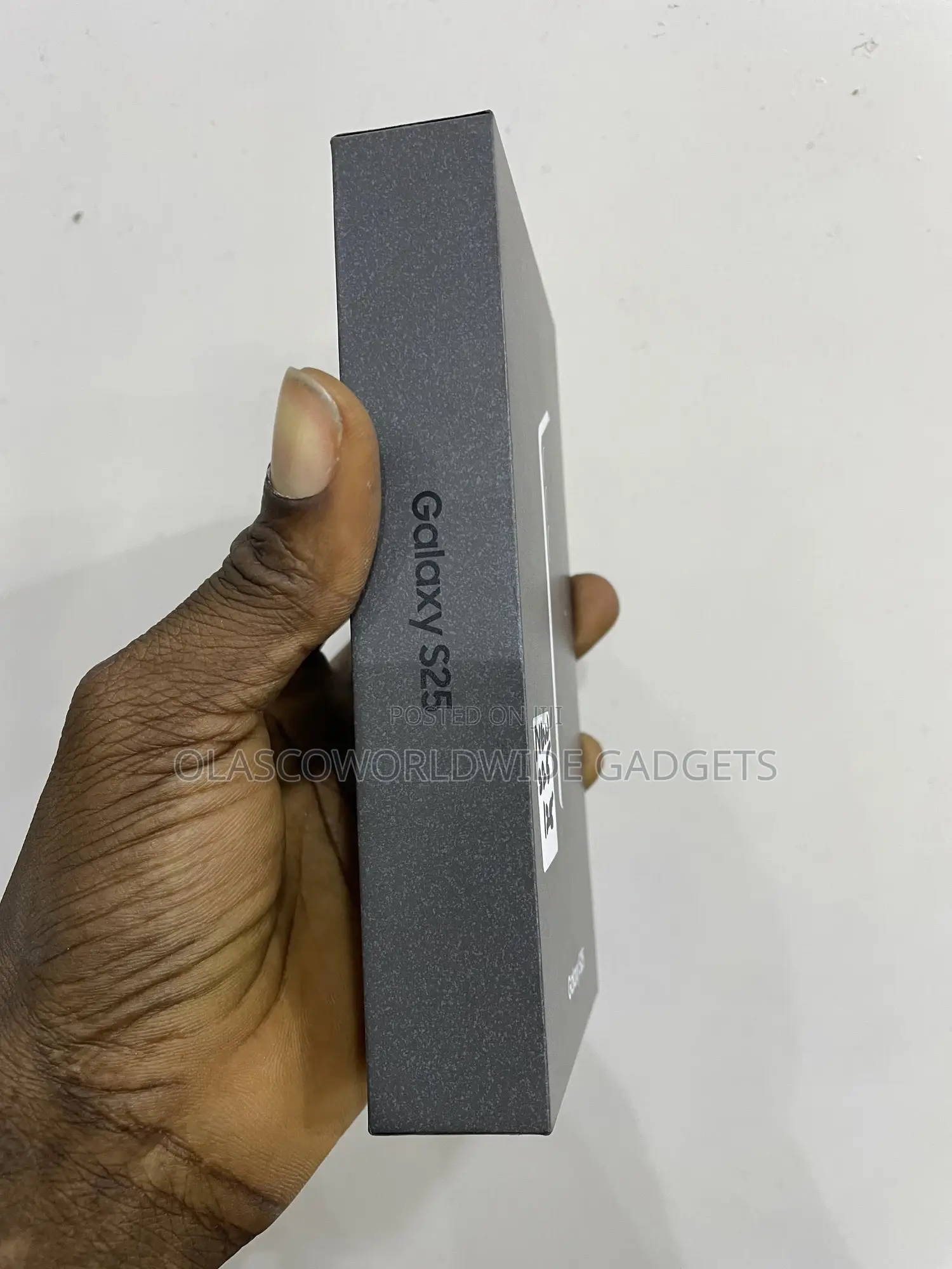 New Samsung Galaxy S25 128 GB Gray