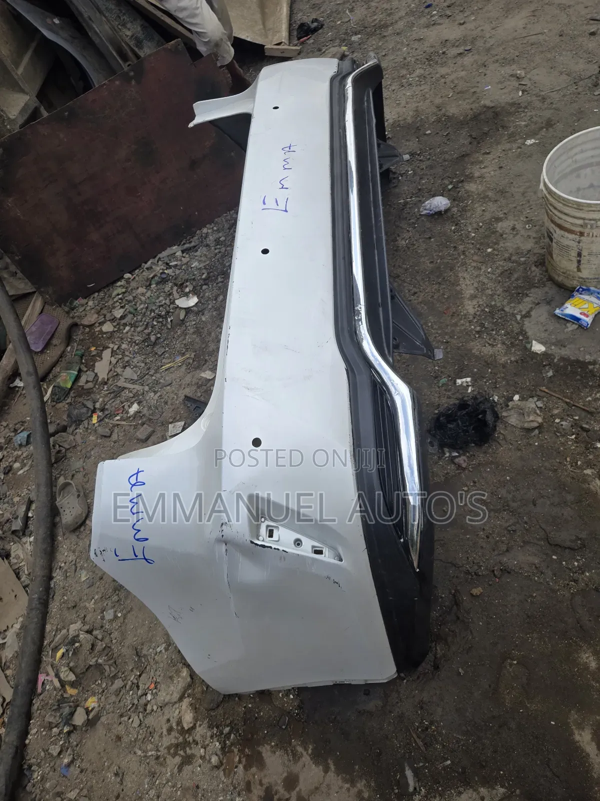 Rx350l 2019 3-Seater Back Bumper Available