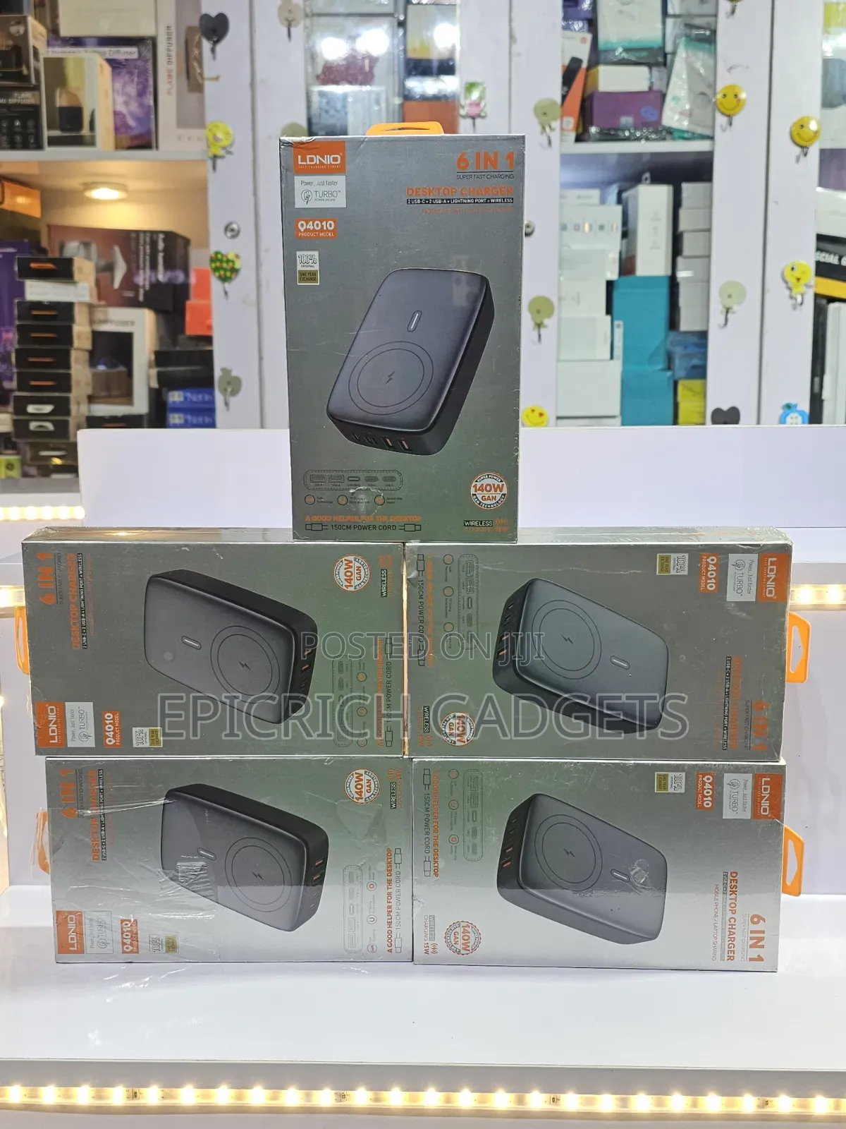 Ldnio Q4010 6-in-1 140w Gan Charger + Wireless