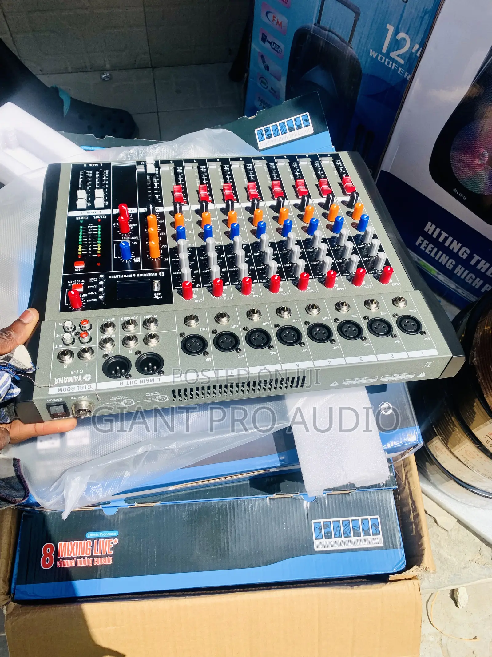 Ct-8 8 Channel Yamaha Mixer
