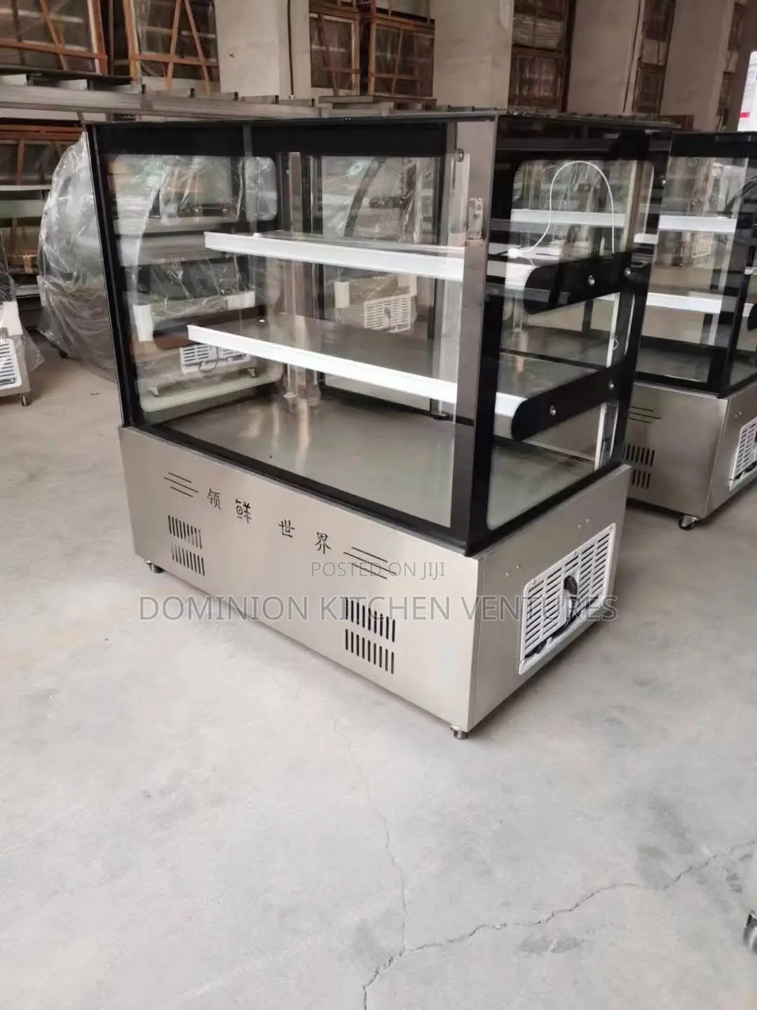 Cake Display Strength Glass