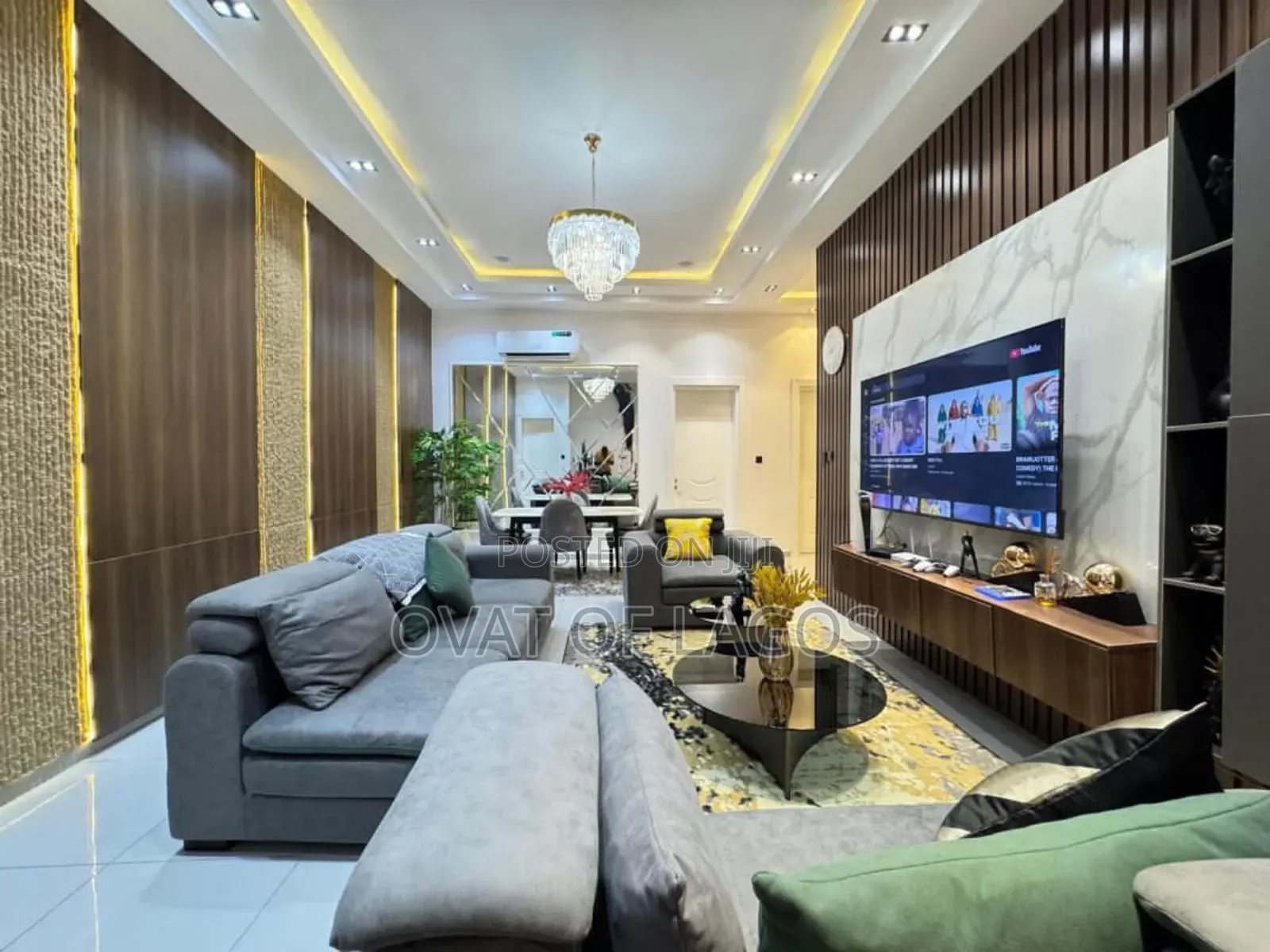 Furnished 2bdrm Penthouse in Lekki Phase 1 for rent