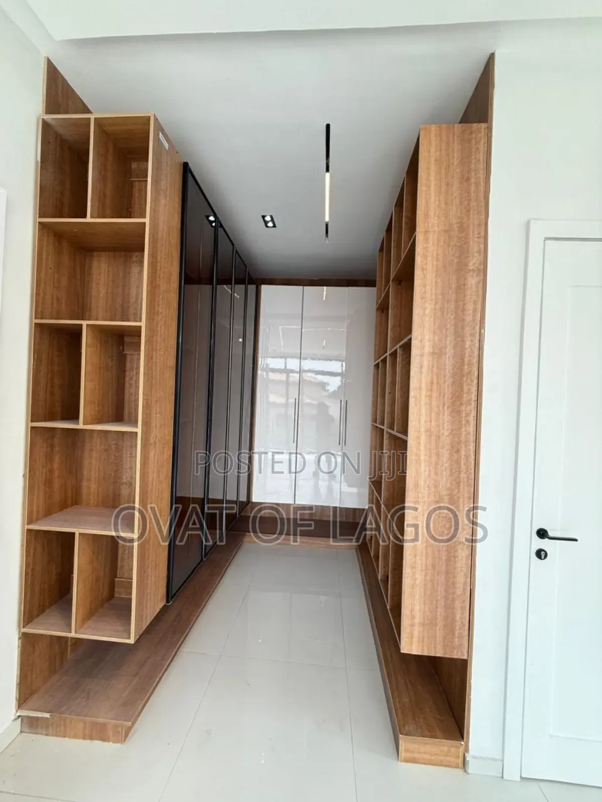 5bdrm Duplex in Peninsula Garden for sale