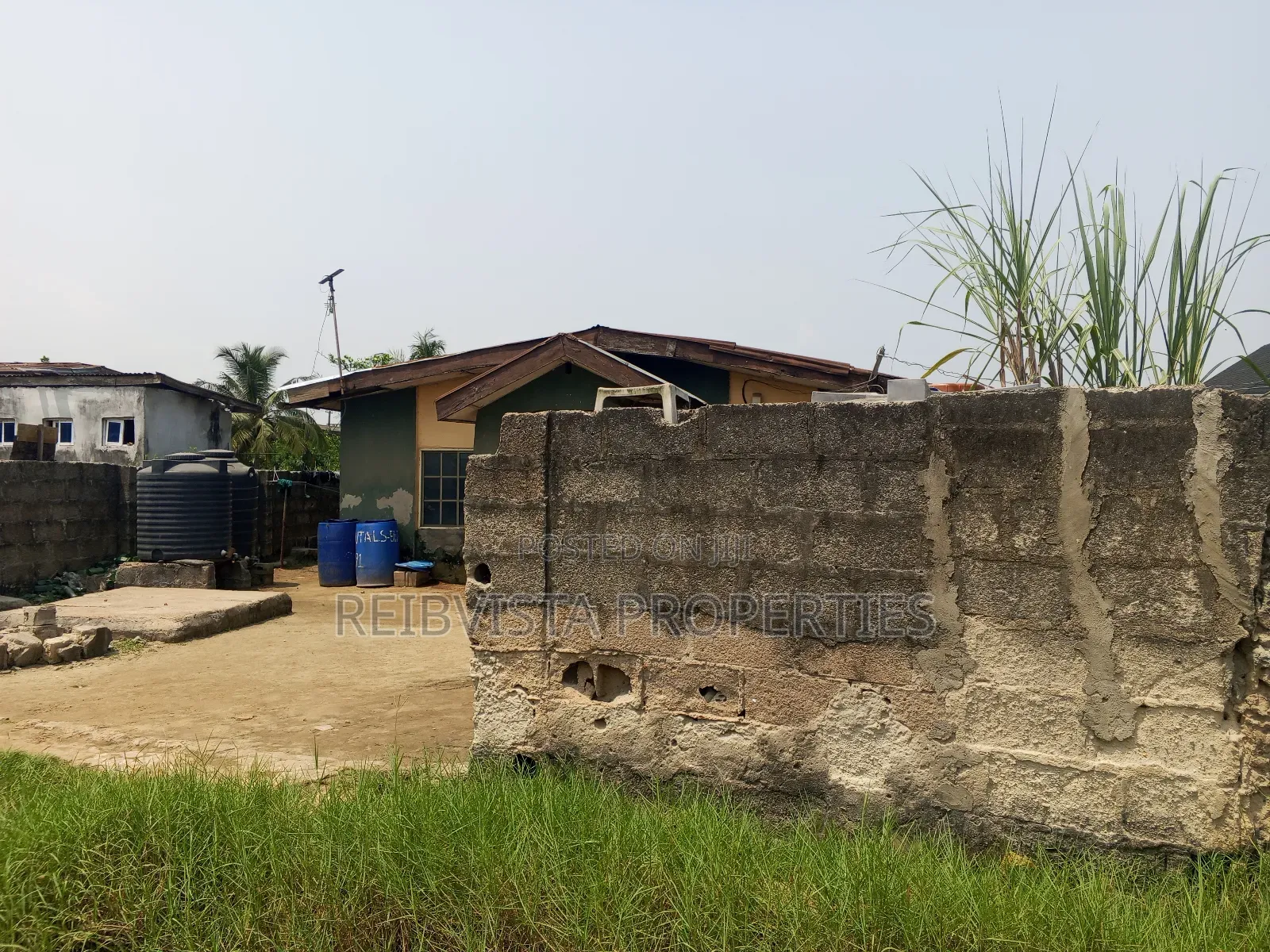 6bdrm House in Thomas, Kosofe / Kosofe for sale
