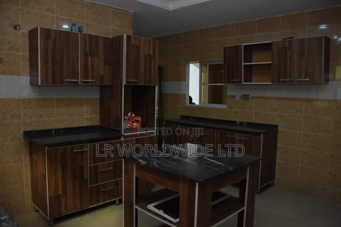 6bdrm Duplex in Riverpark, Sabon Lugbe for sale