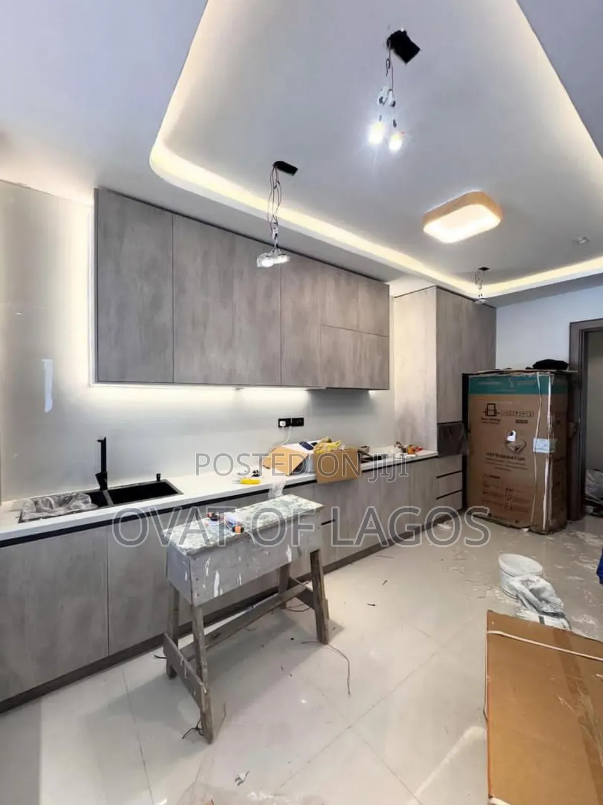 2bdrm Maisonette in Lekki Phase 1 for sale