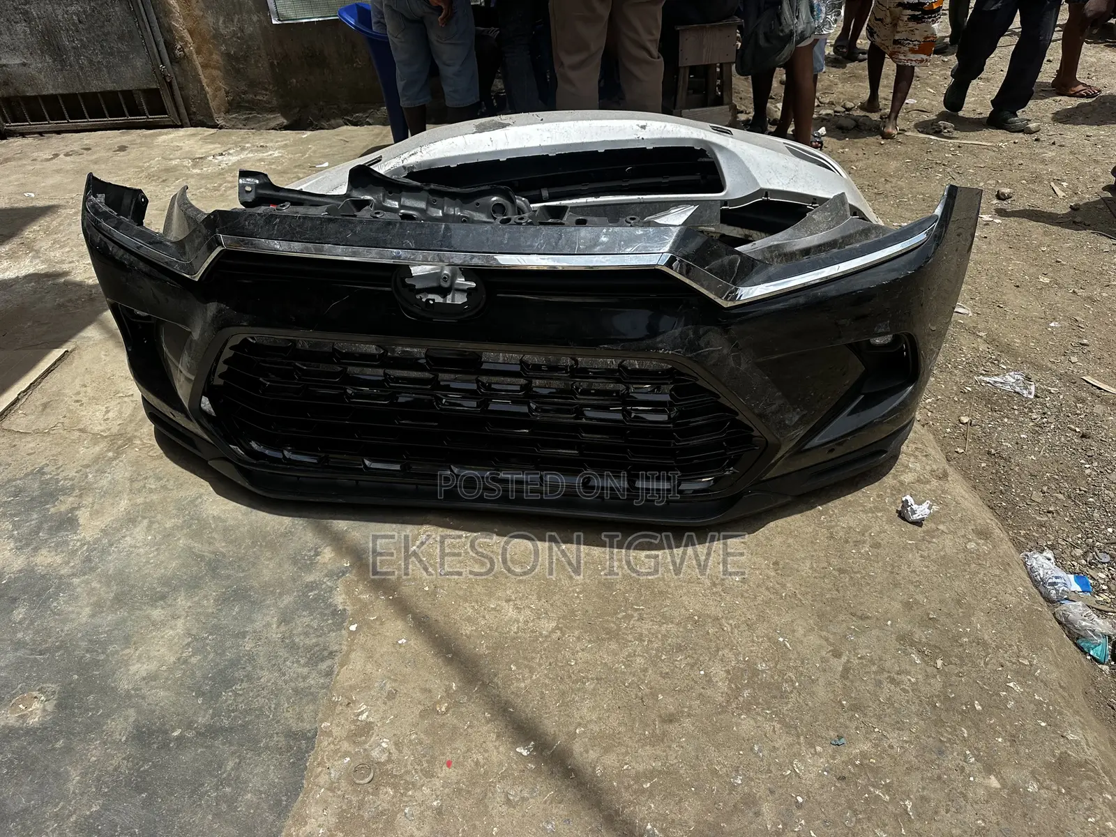 Complete Front Bumper Grand Highlander 2025