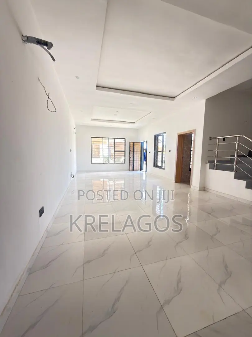 4bdrm Duplex in Sangotedo for sale