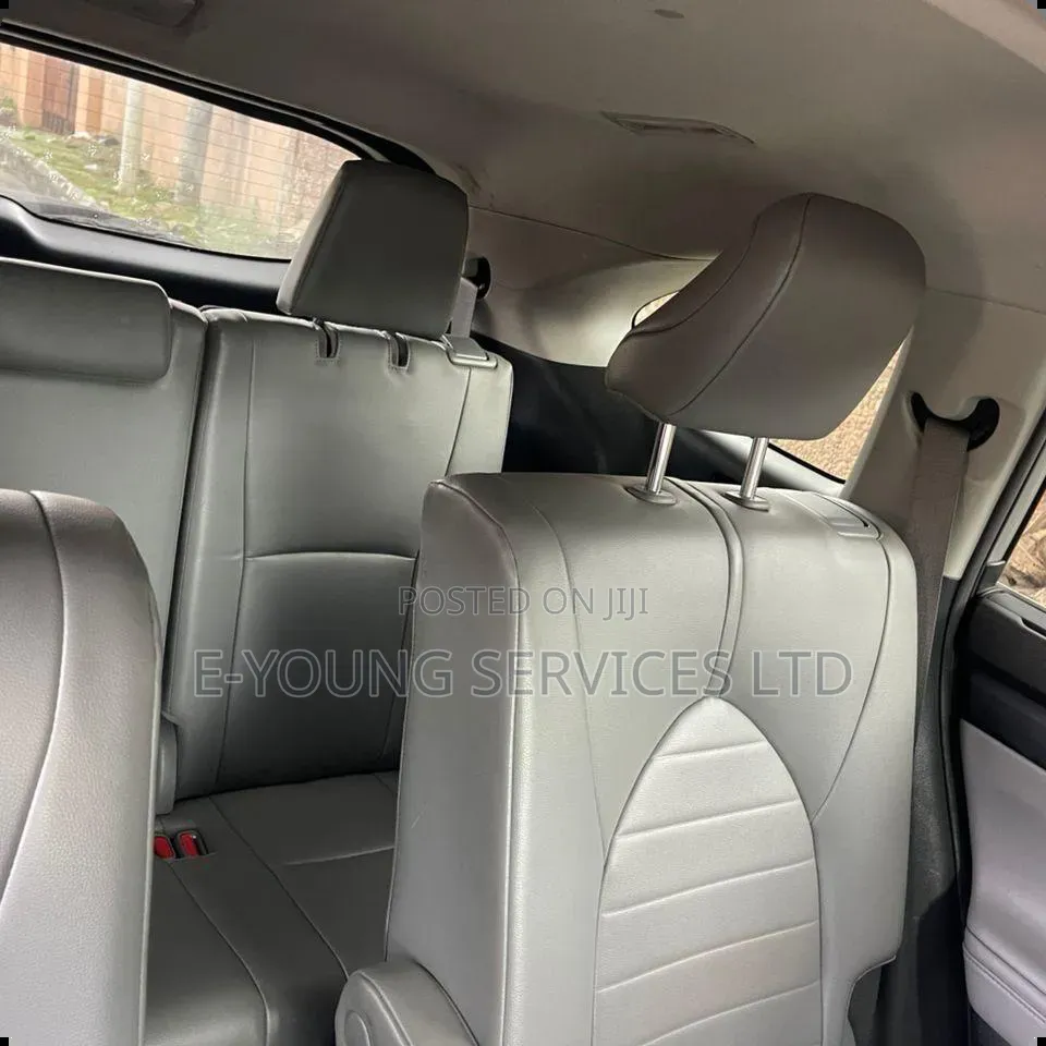 Toyota Highlander XLE AWD 2020 Silver