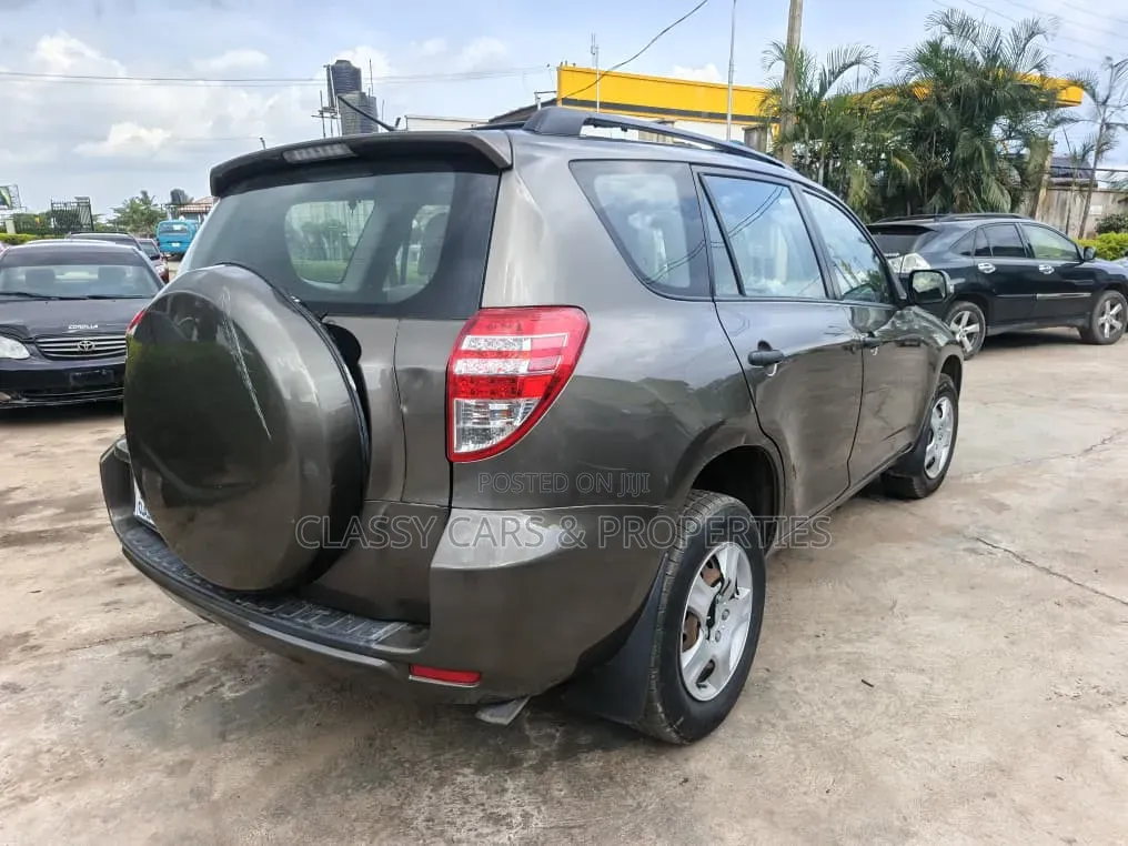 Toyota RAV4 2.5 Limited 2012 Brown