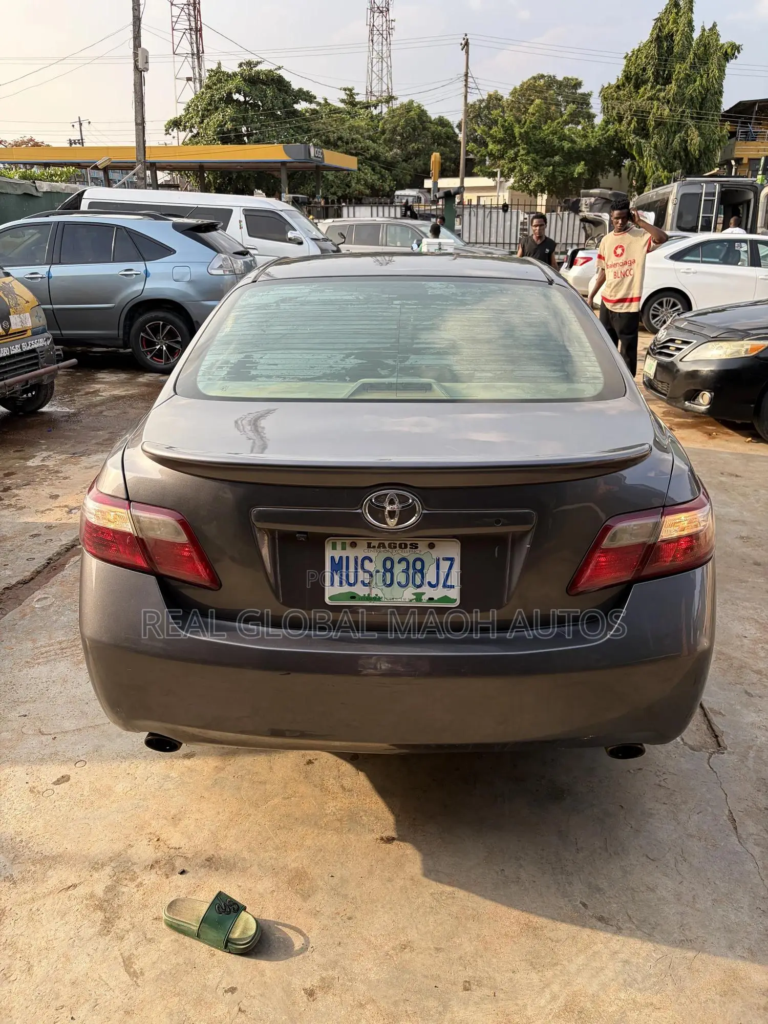 Toyota Camry XLE V6 4dr Sedan (3.5L 6cyl 6AM) 2007 Gray