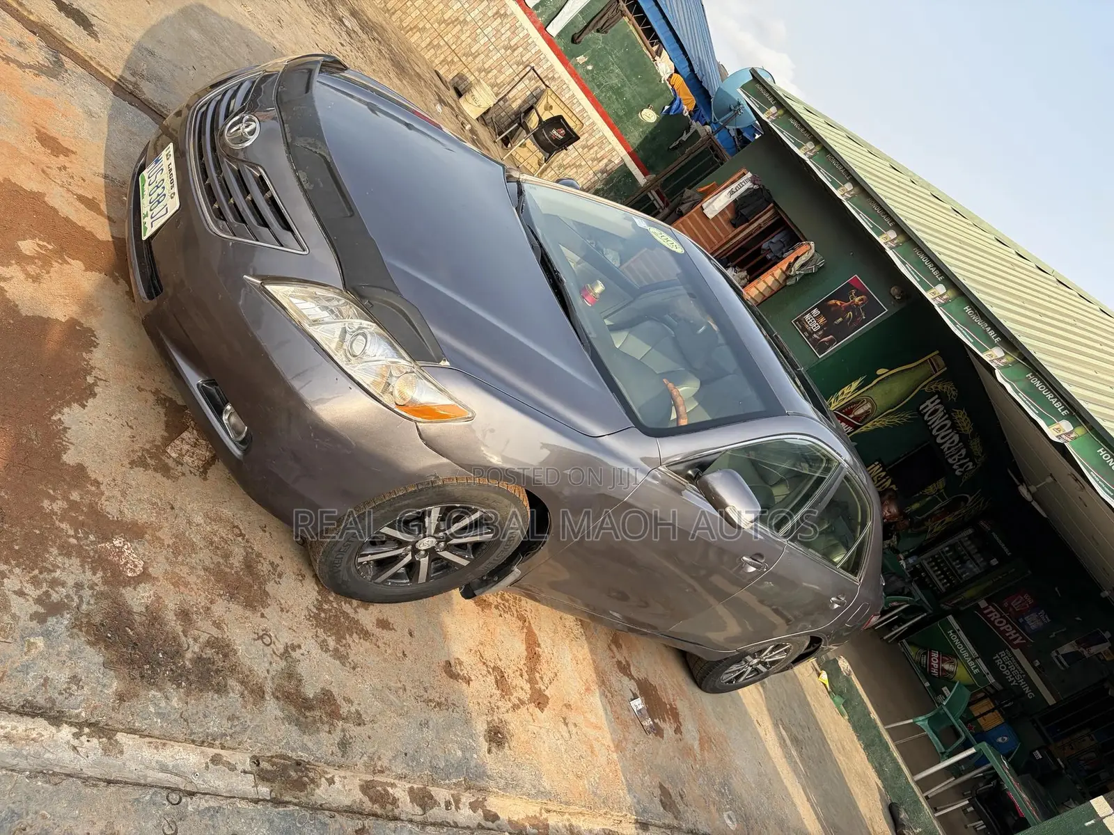 Toyota Camry XLE V6 4dr Sedan (3.5L 6cyl 6AM) 2007 Gray