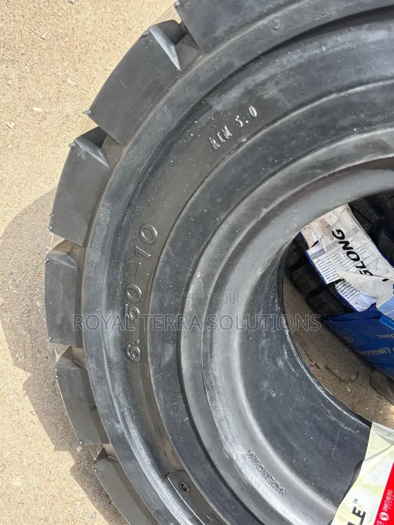 6.50-10 Himile Solid