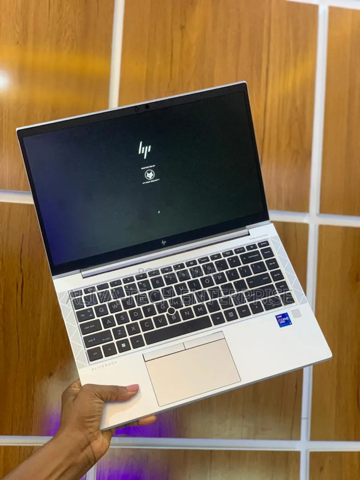 Laptop HP EliteBook 840 G8 16GB Intel Core i7 SSD 256GB
