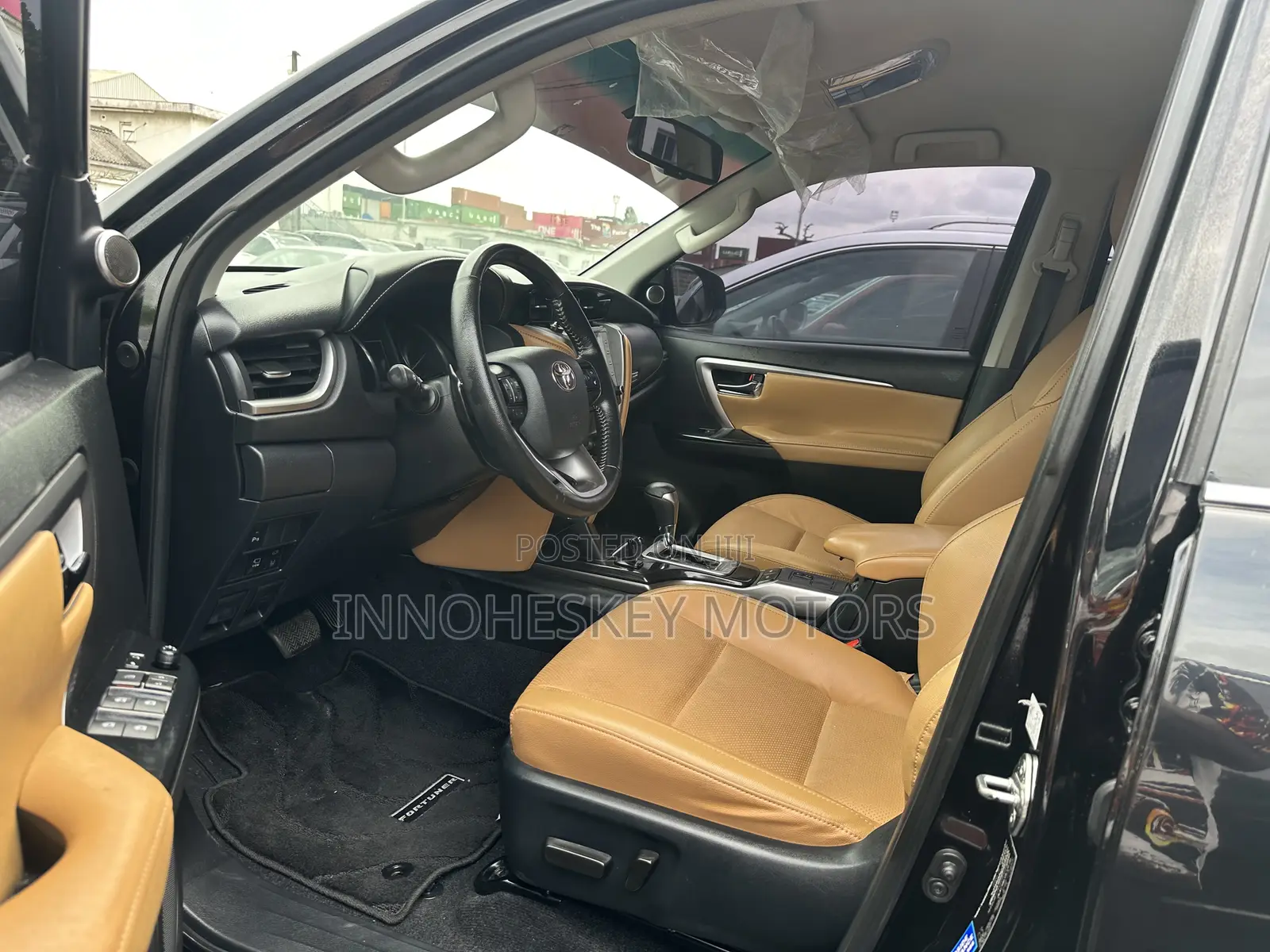 Toyota Fortuner 2023 Black