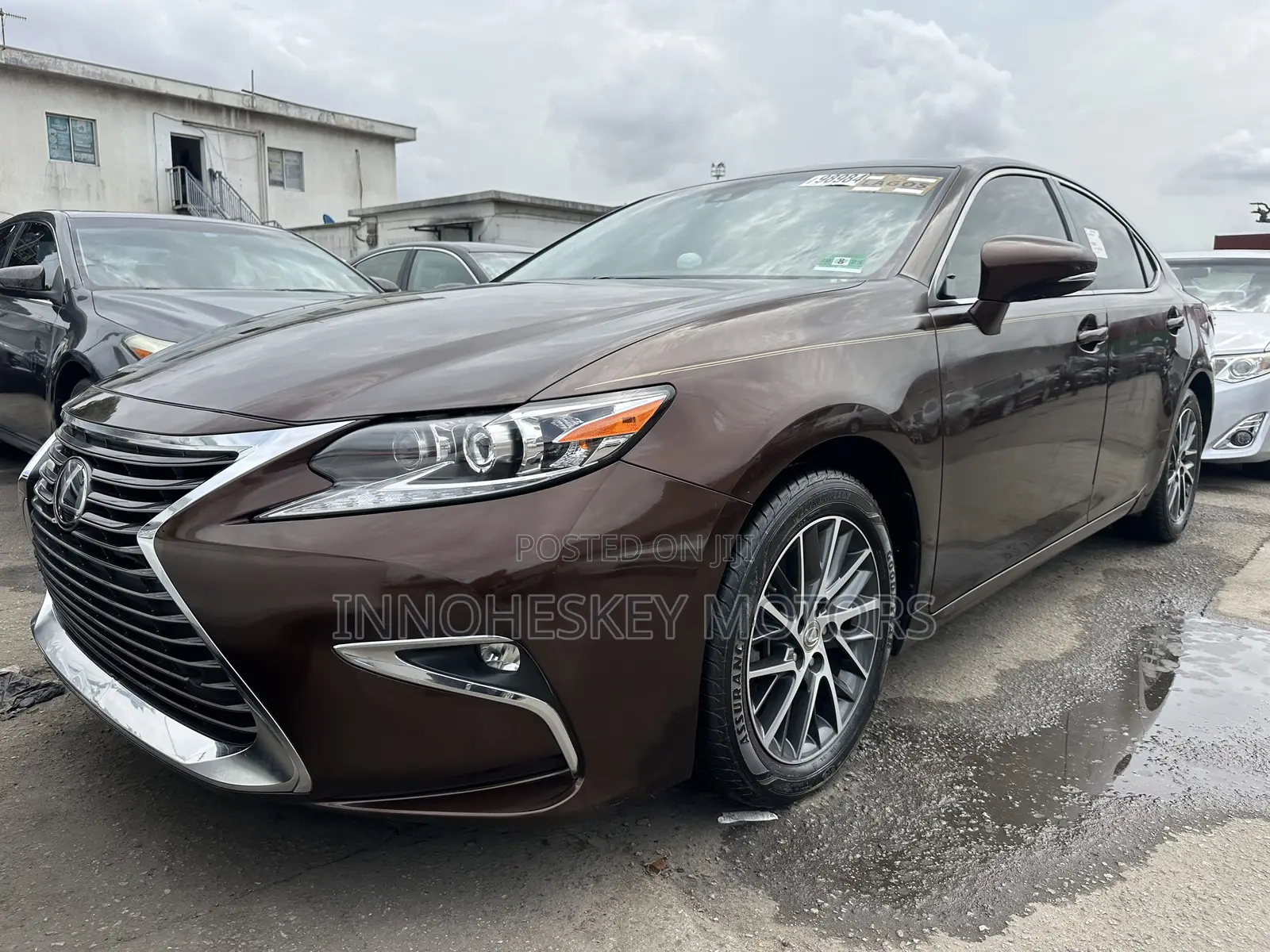 Lexus ES 350 FWD 2016 Brown