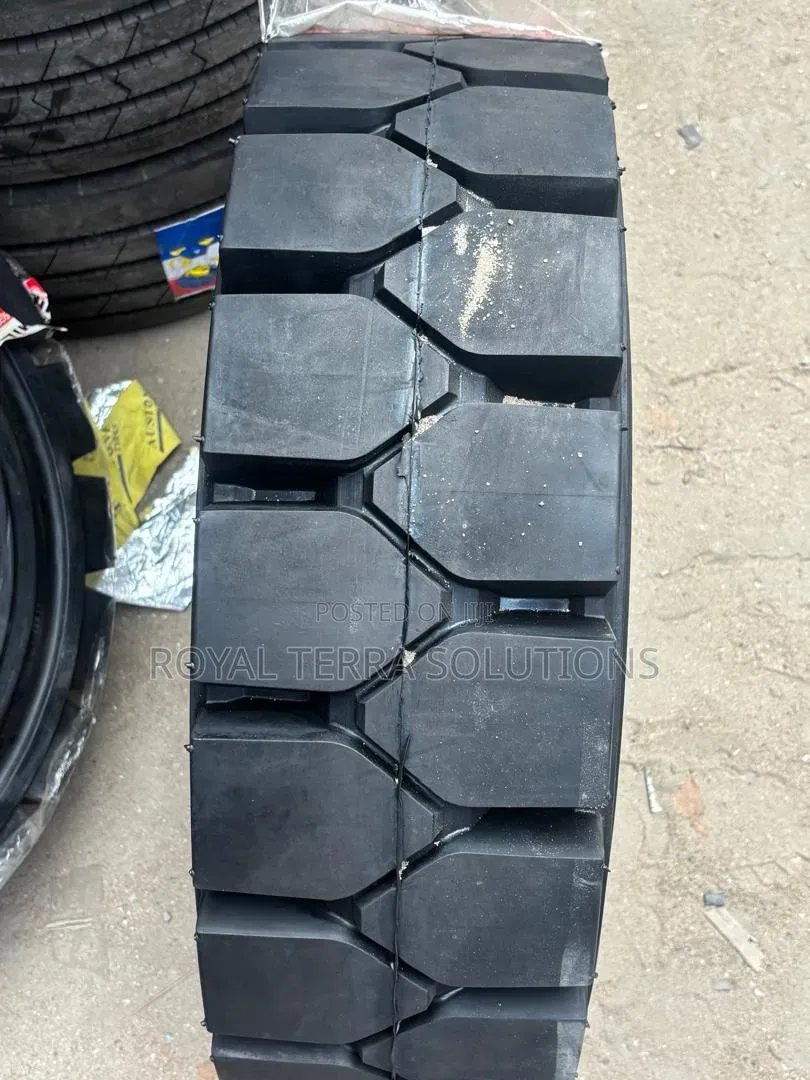 28x9-15 Himile Solid