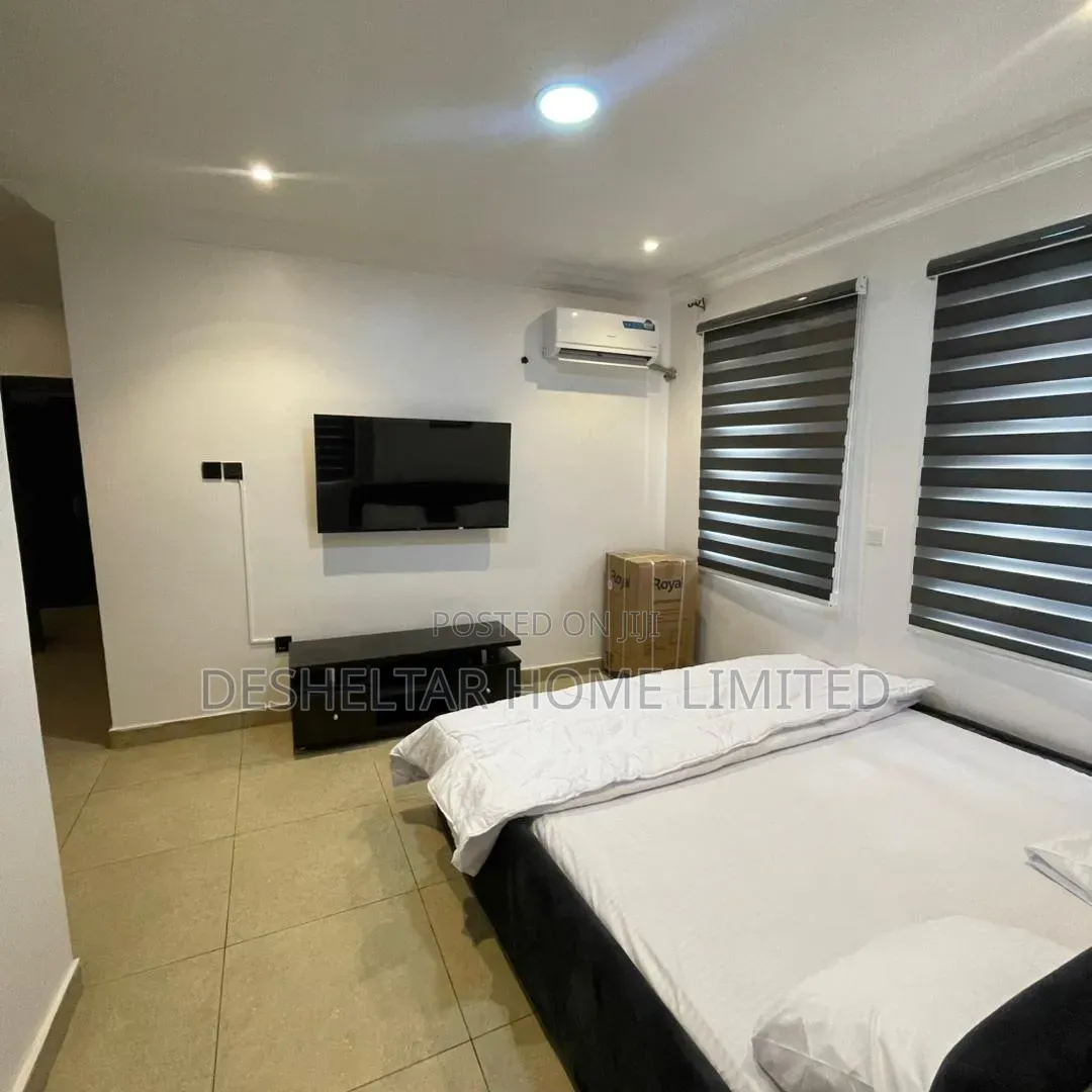 Furnished 3bdrm Apartment in Southern View Estate, Chevron for rent