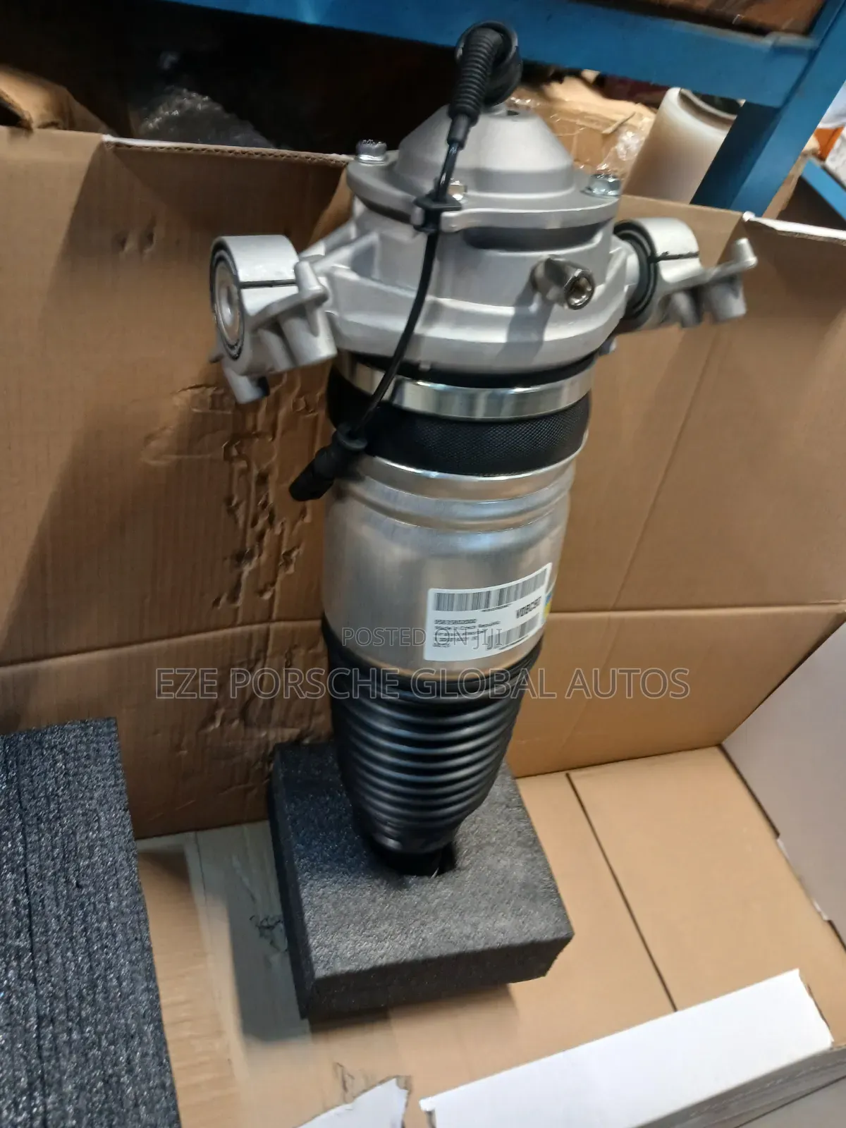 Back Balloon Shocks for Porsche Cayenne 2011-2017