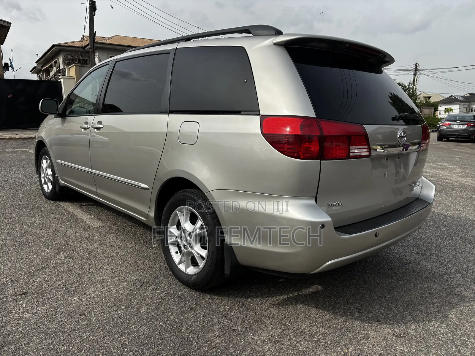 Toyota Sienna XLE Limited AWD 2005 Silver