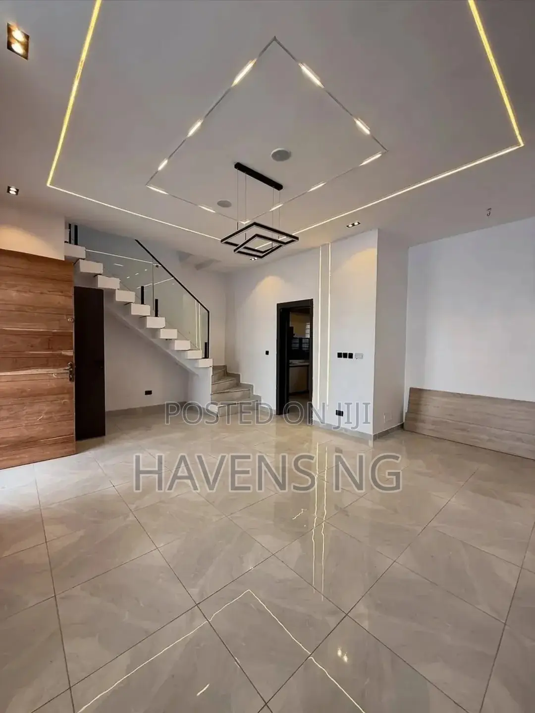 4bdrm Duplex in Ikota for sale