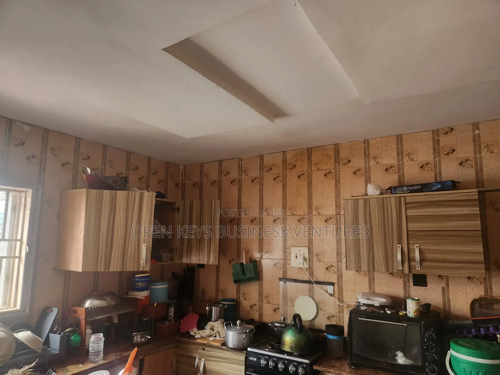 4bdrm House in Maberi, Akala Express for sale