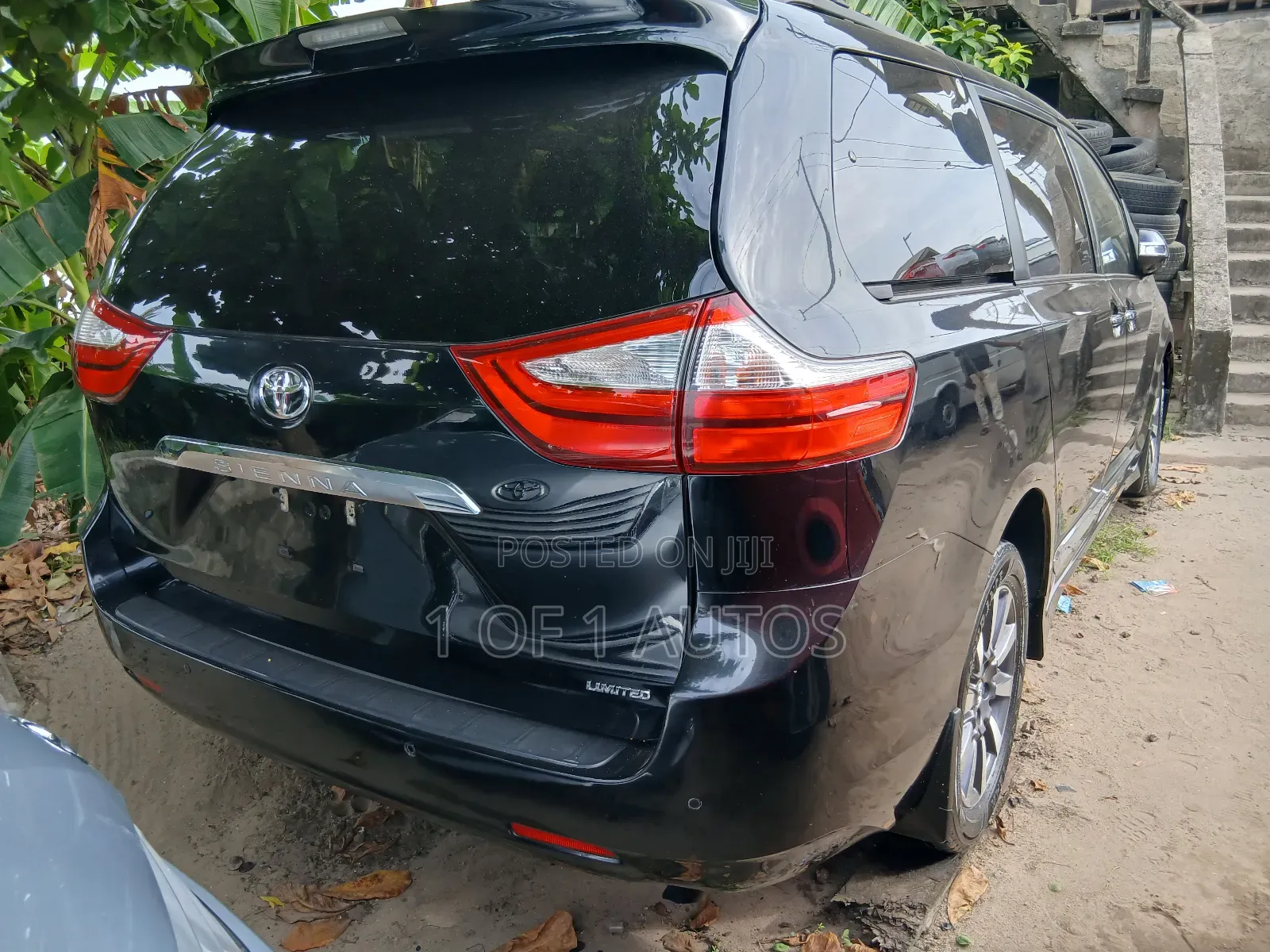 Toyota Sienna Limited AWD 2019 Black