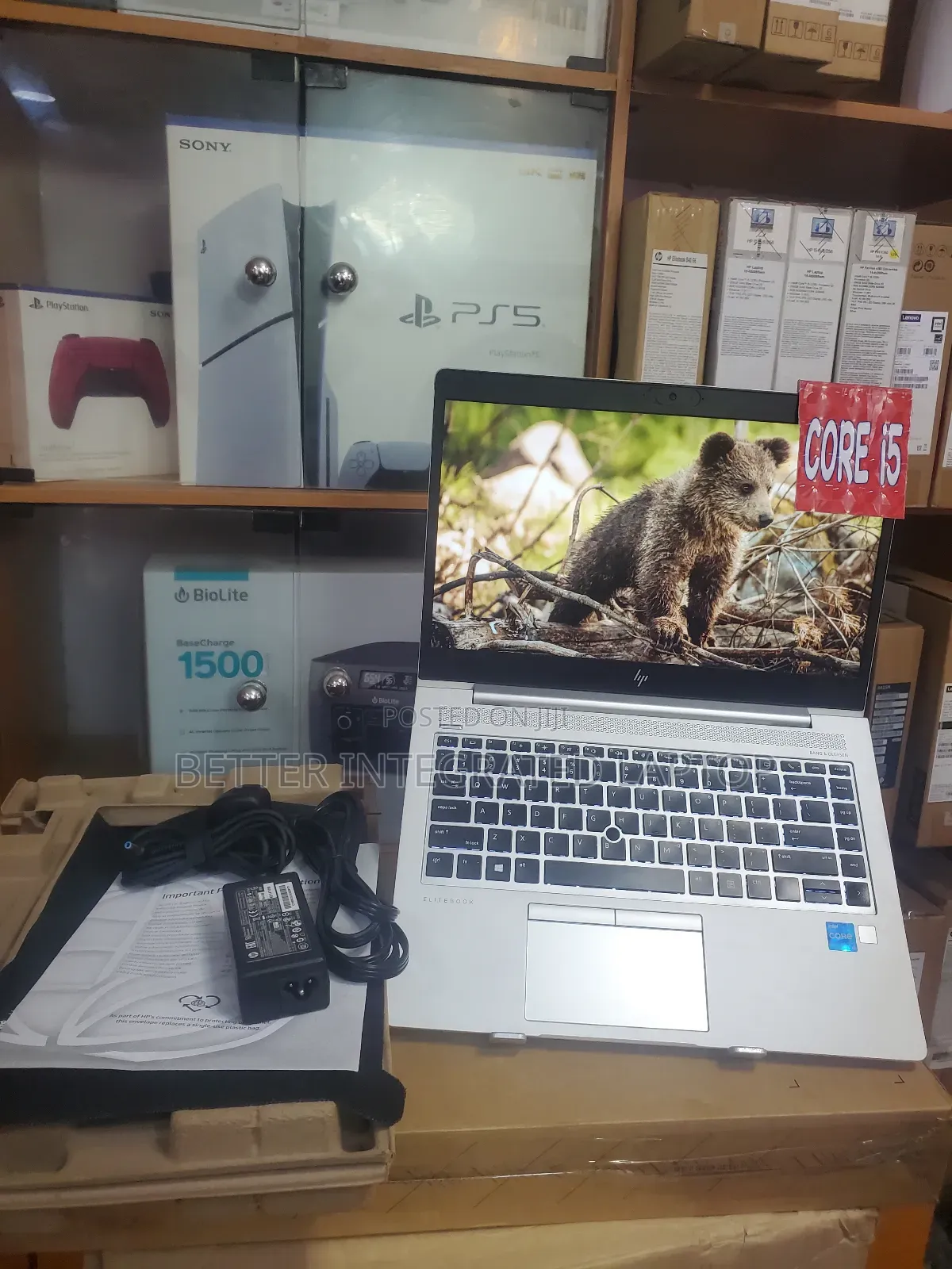 New Laptop HP EliteBook 735 16GB Intel Core 5 SSD 256GB