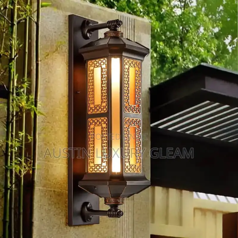 Outdoor Light