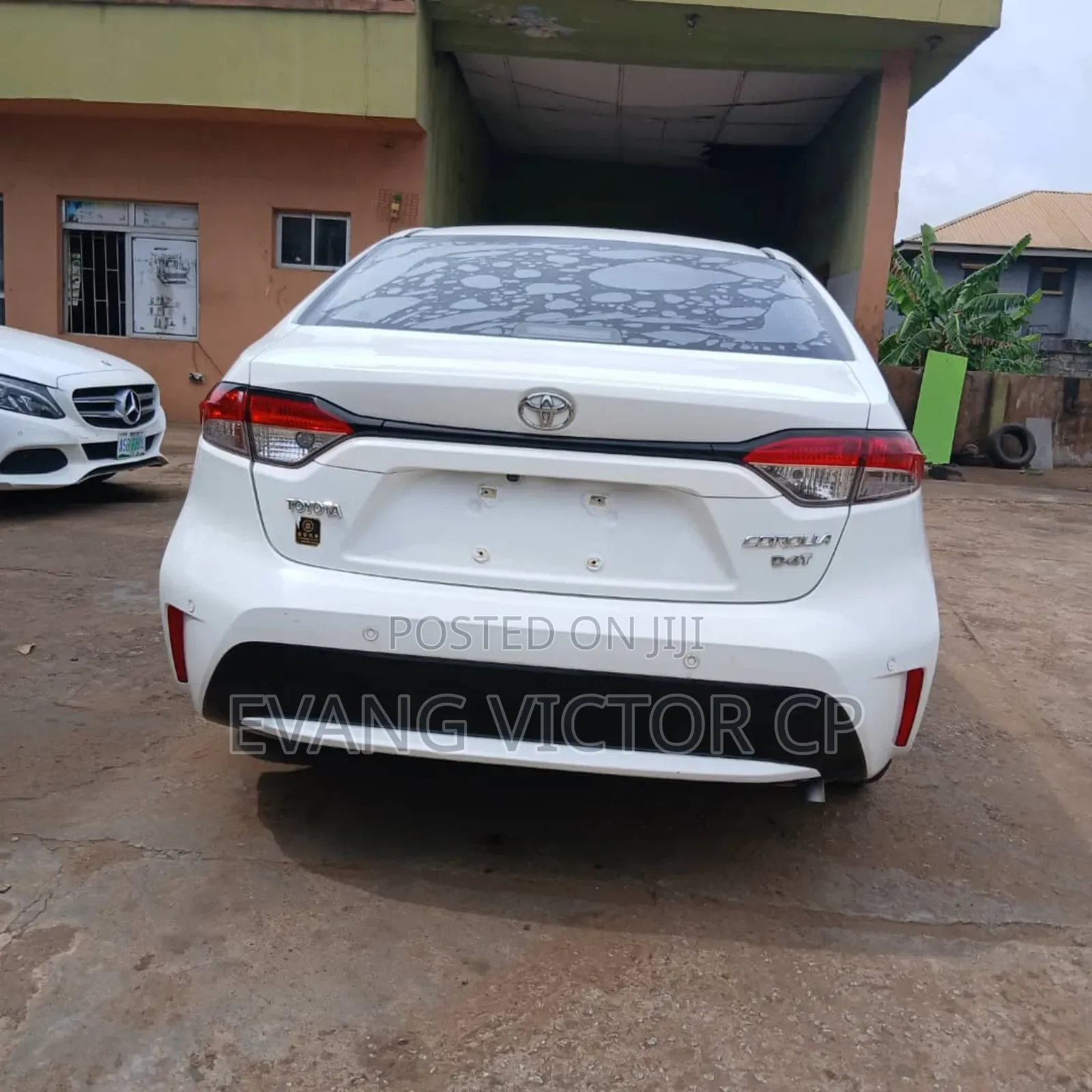 Toyota Corolla LE 2023 White