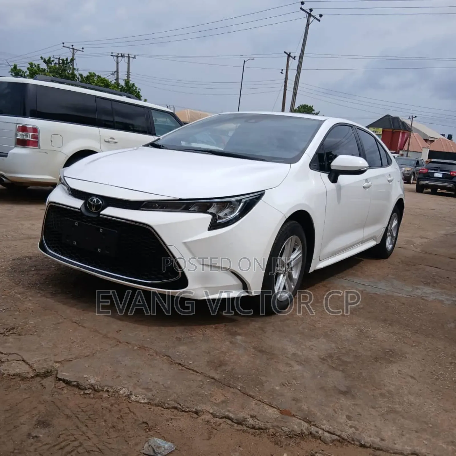Toyota Corolla LE 2023 White