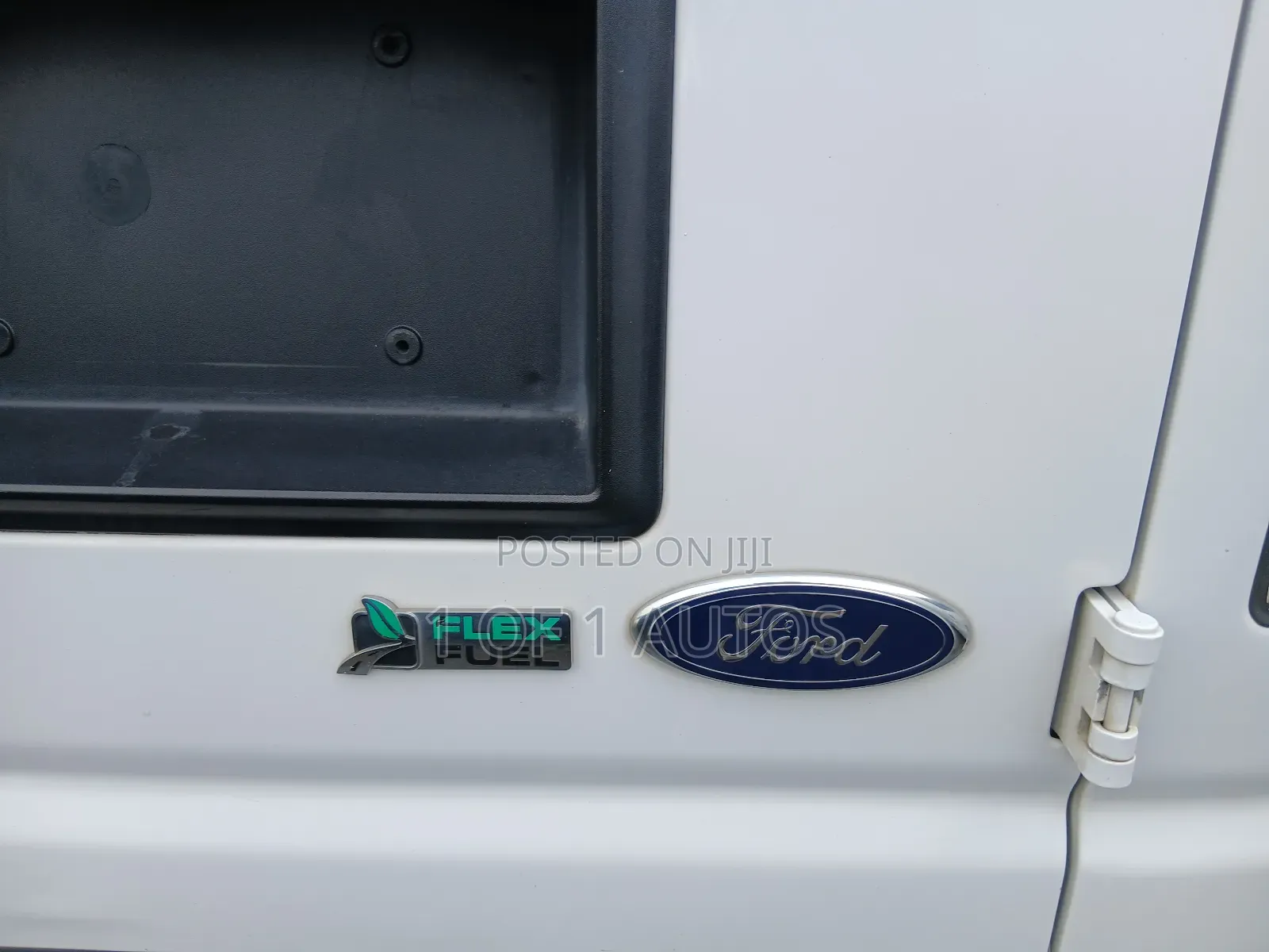 Ford E250 2014 White