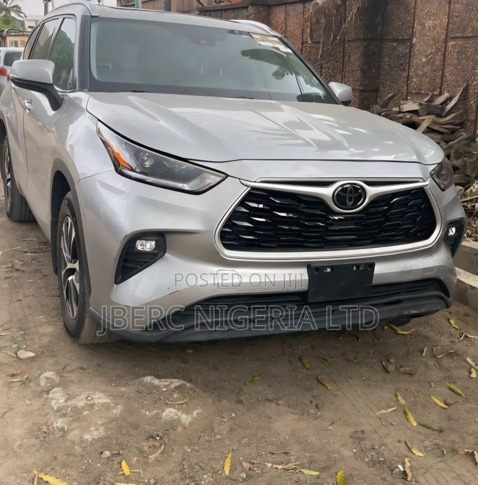 Toyota Highlander XLE FWD 2020 Gray