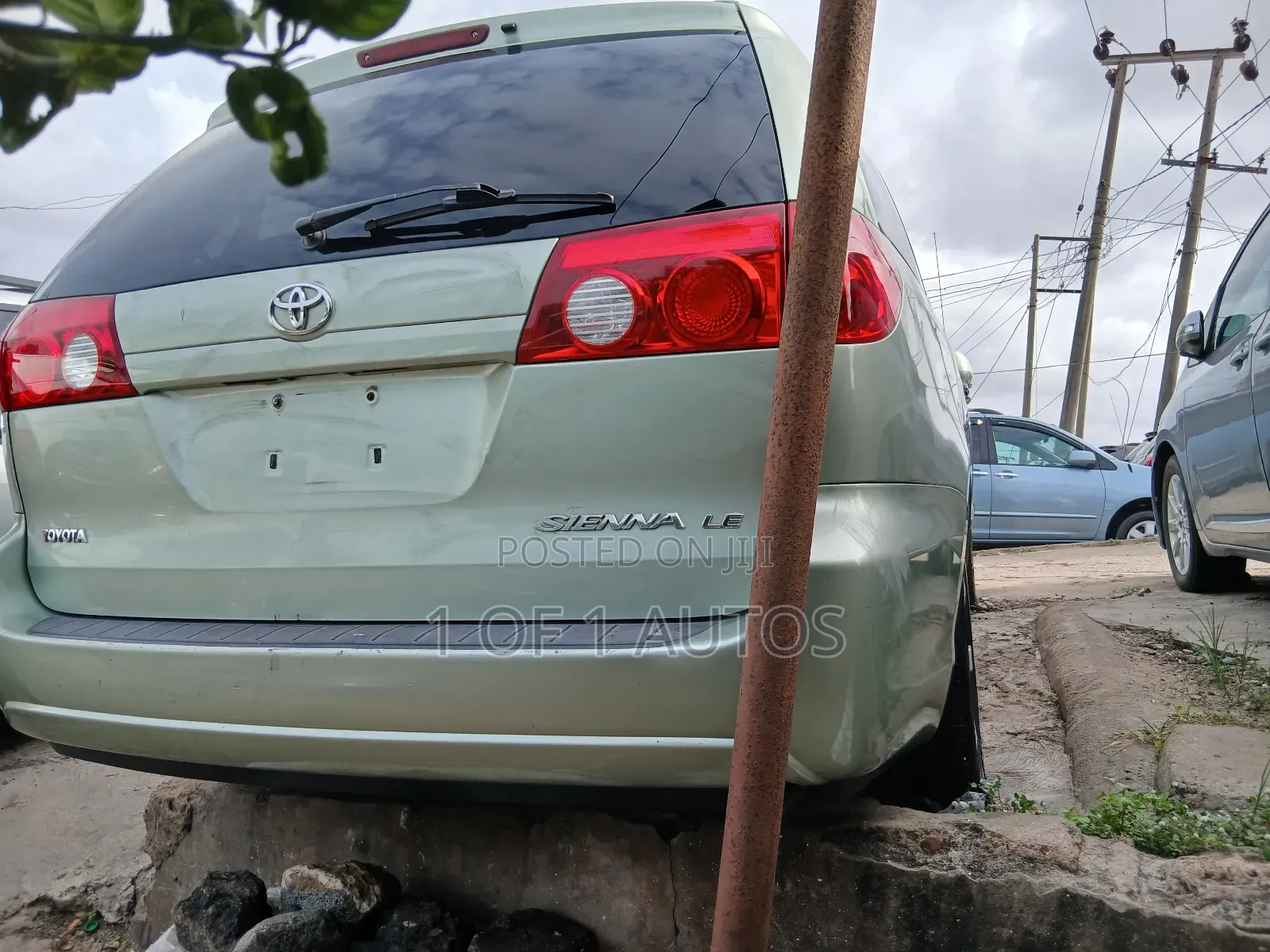 Toyota Sienna LE 8 Passenger 2010 Green