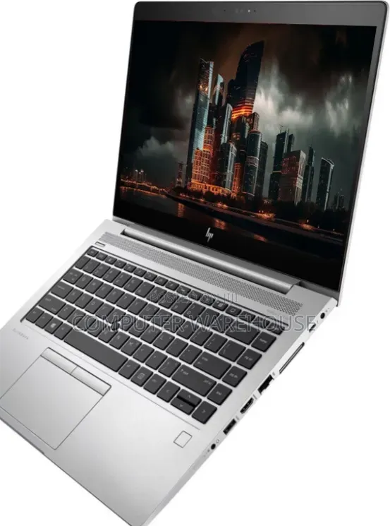 New Laptop HP EliteBook 830 16GB Intel Core i5 SSD 256GB