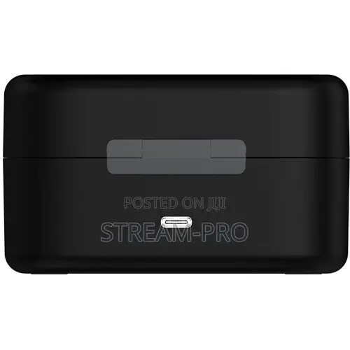 Hollyland Lark Max 2 Charging Case (Space Gray)