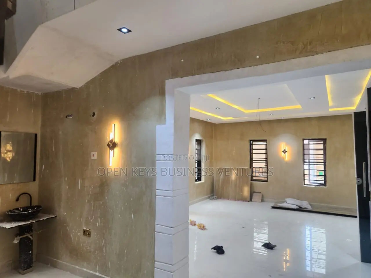 Furnished 5bdrm Duplex in Heritage Est, Oluyole for sale