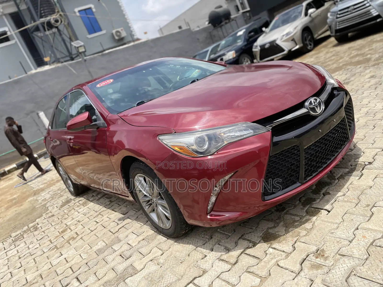 Toyota Camry 2016