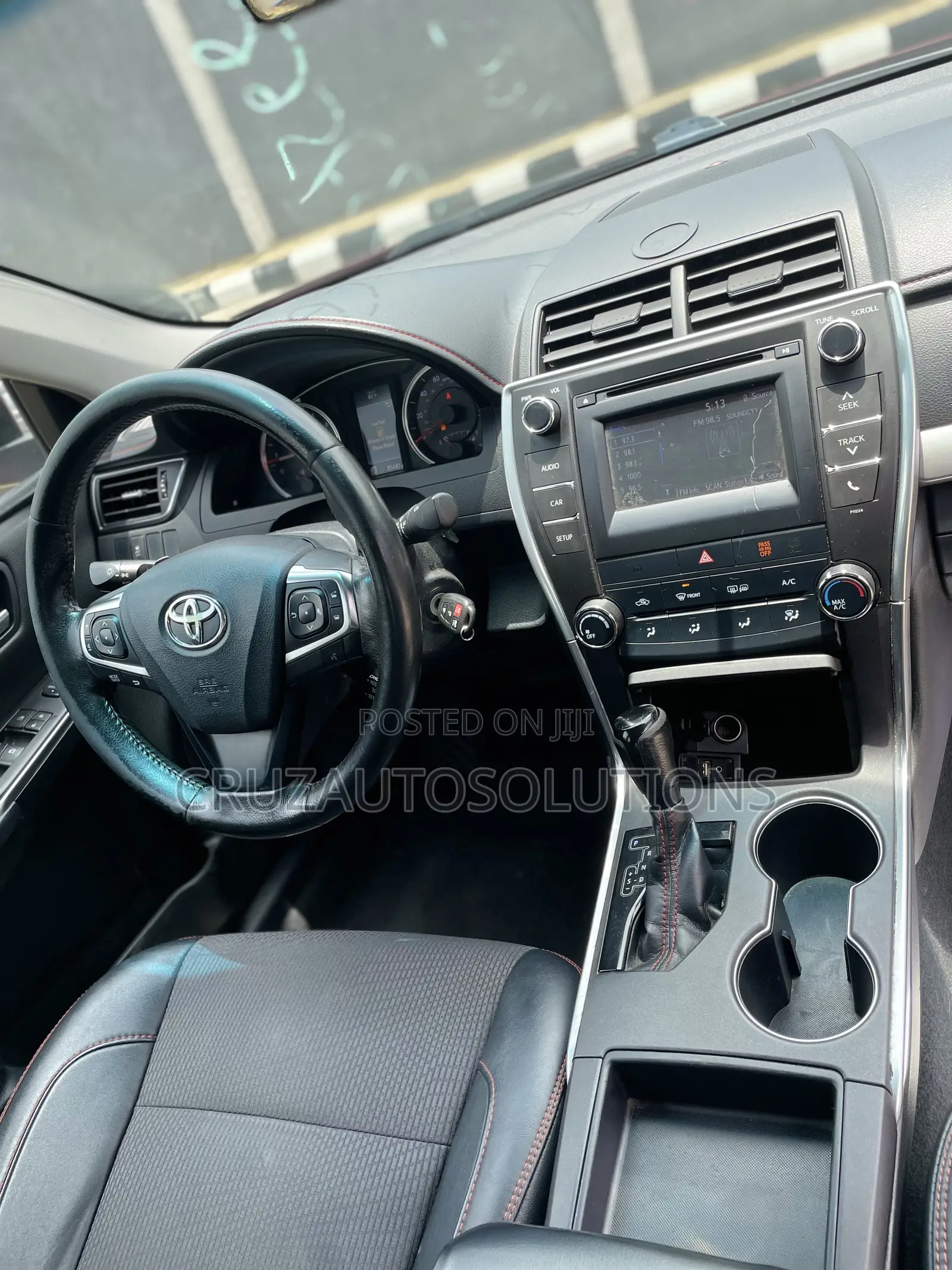 Toyota Camry 2016